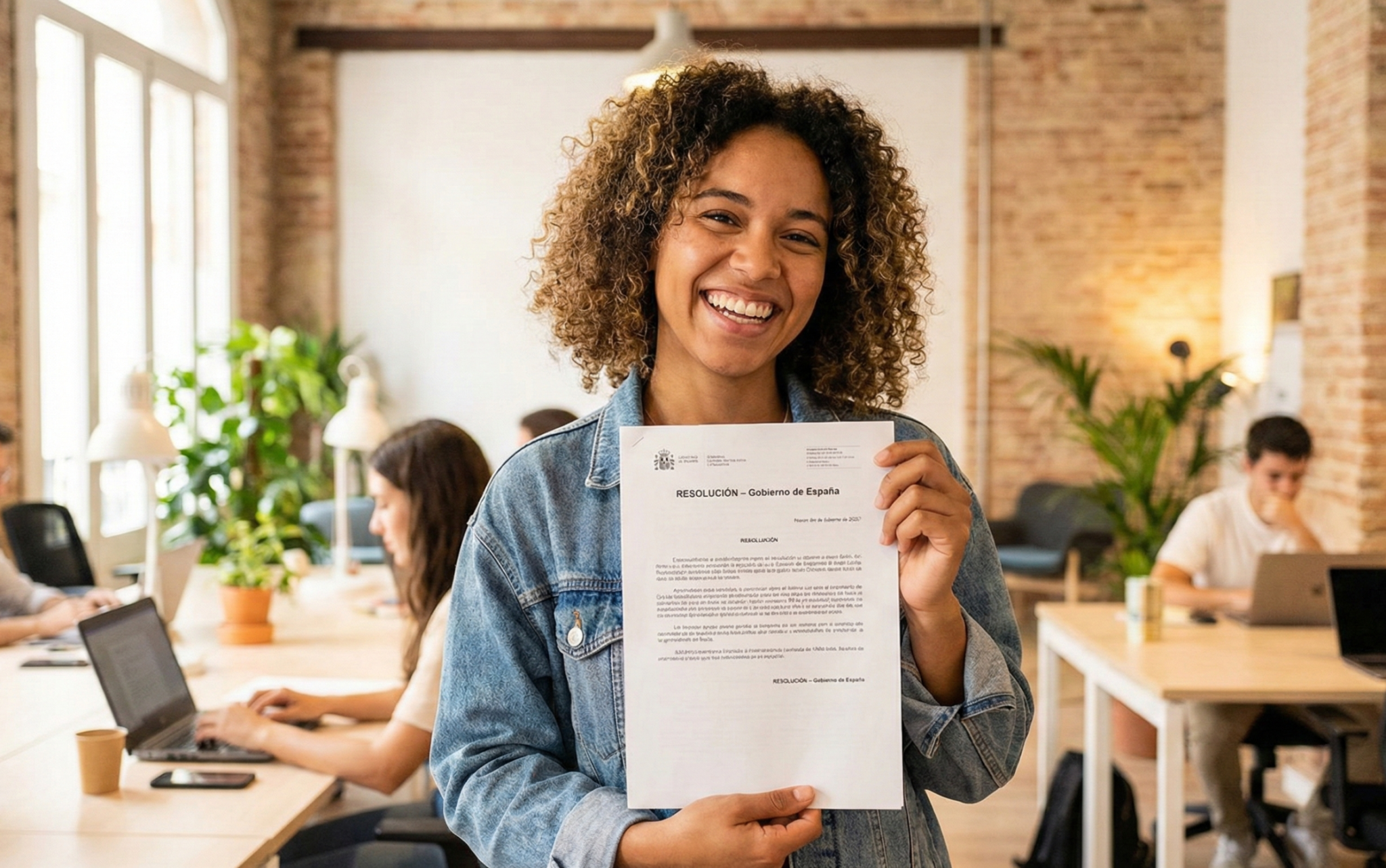 Resolución favorable de permiso de prácticas y alta en Seguridad Social